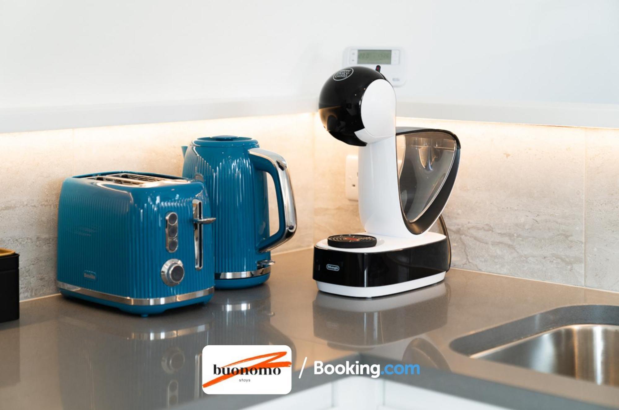 Two Bedroom Apartment At Buonomo Stays Short Lets & Serviced Accommodation لندن المظهر الخارجي الصورة
