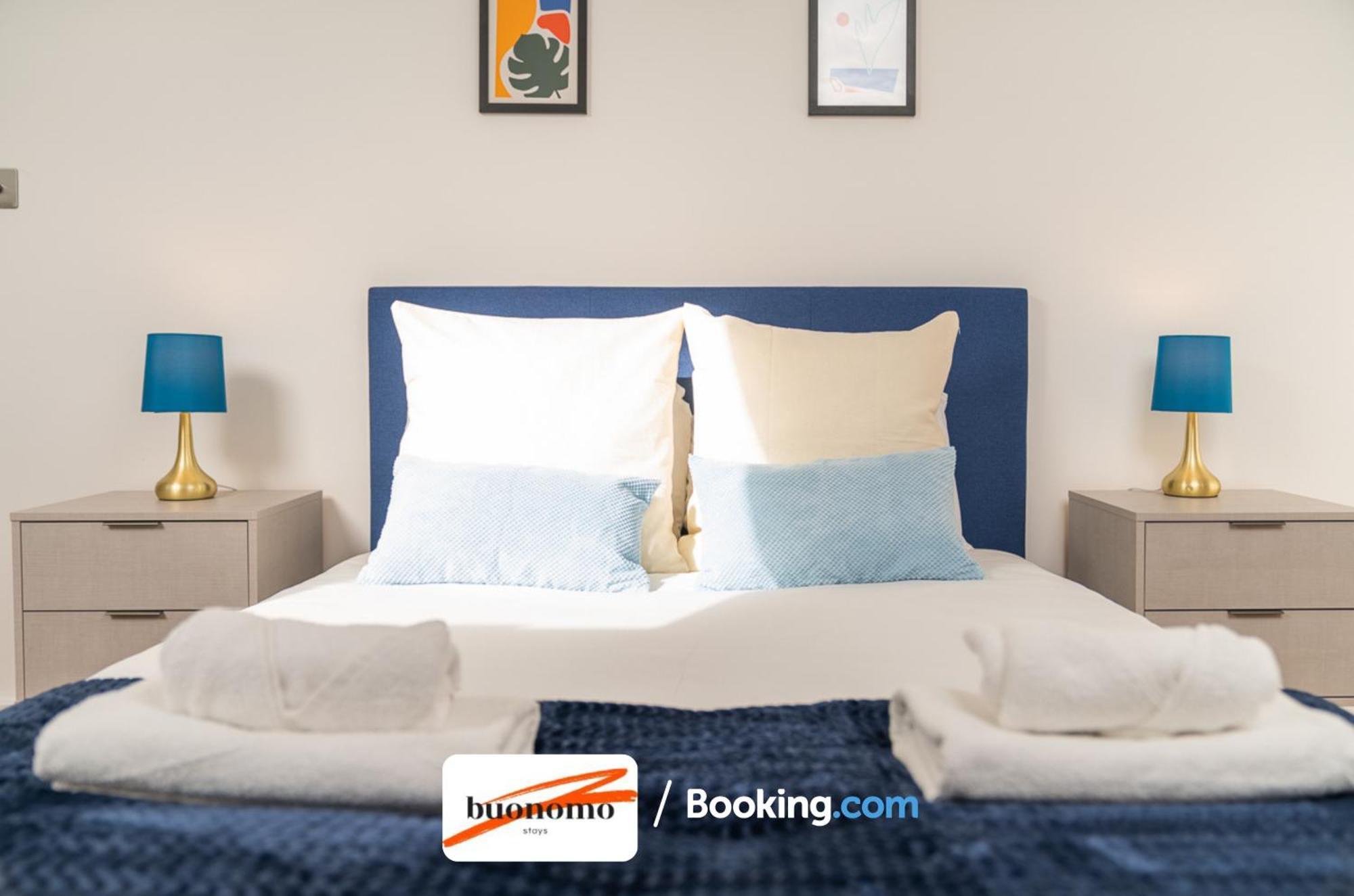Two Bedroom Apartment At Buonomo Stays Short Lets & Serviced Accommodation لندن المظهر الخارجي الصورة